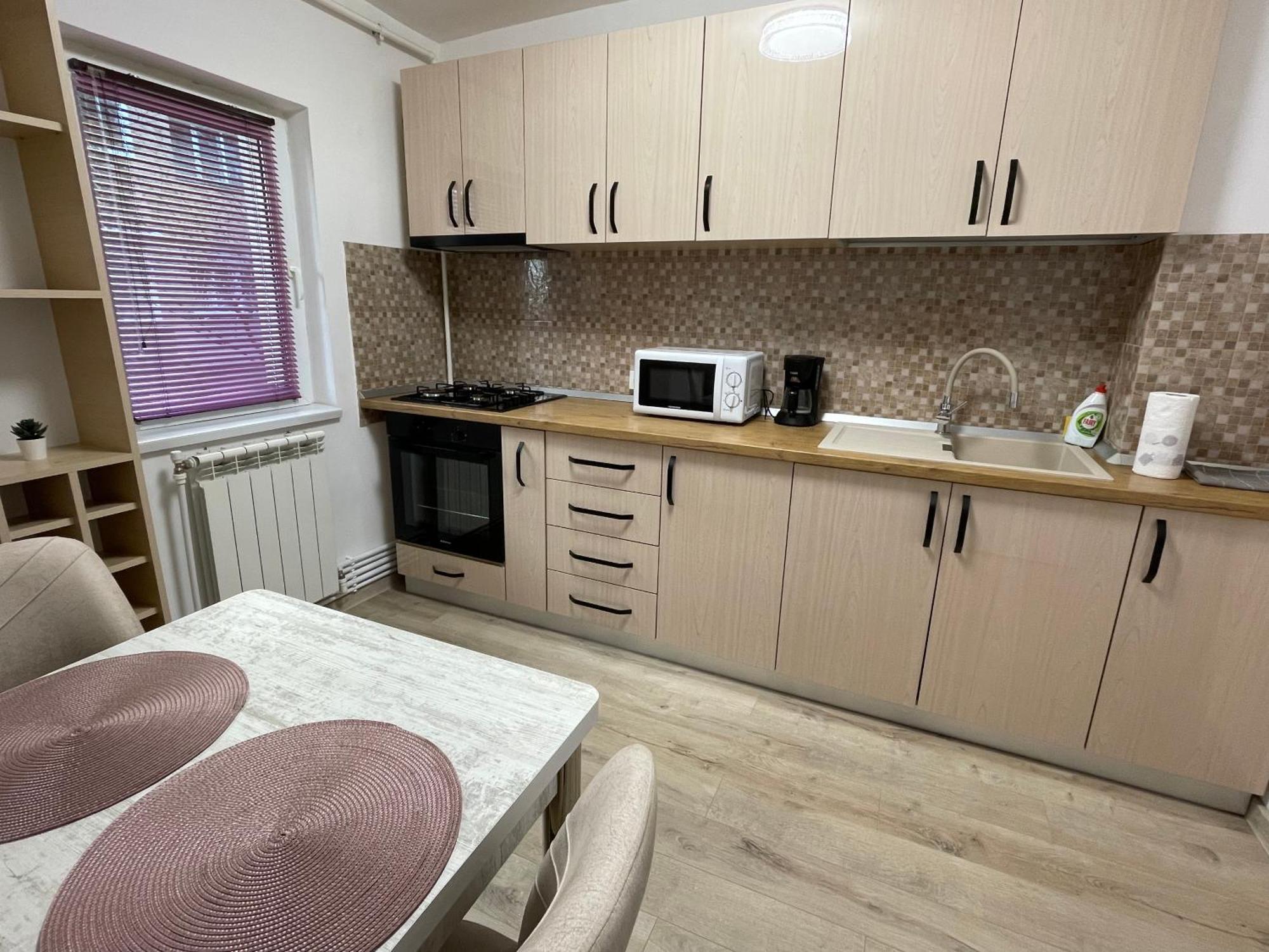 Grove Apartment Бузэу Экстерьер фото